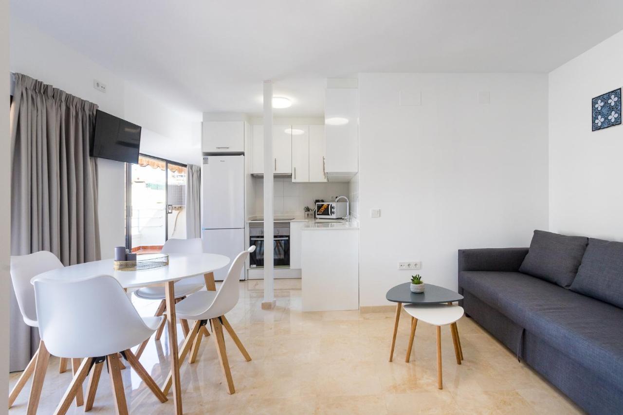 Apartament Aurea Pal 8 Y Gran Atenea Esperanto 5 *