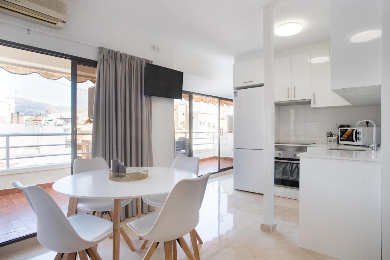 Apartament Aurea Pal 8 Y Gran Atenea Esperanto 5 *